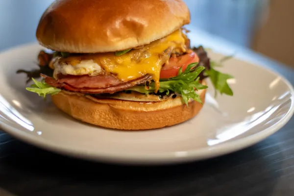 Hayden_House_Cafe__House_Ham_Breakfast_Sandwich_25